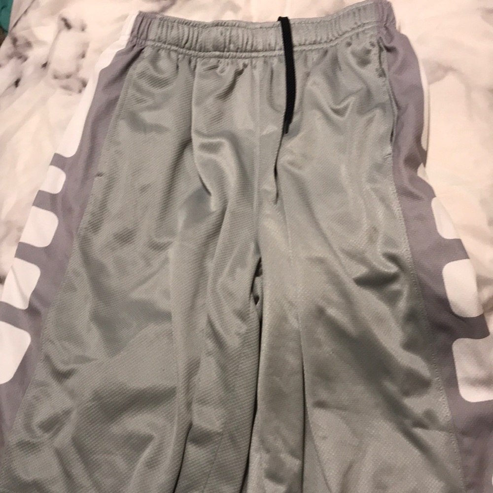 nike basketball shorts